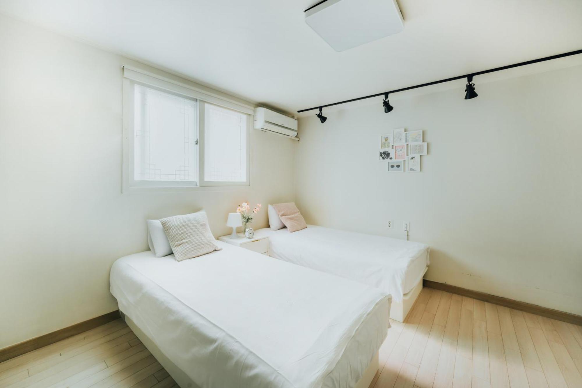 Dk House Apartment Seoul Exterior photo